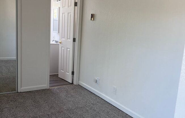 Studio, 1 bath, $1,625, Unit 66