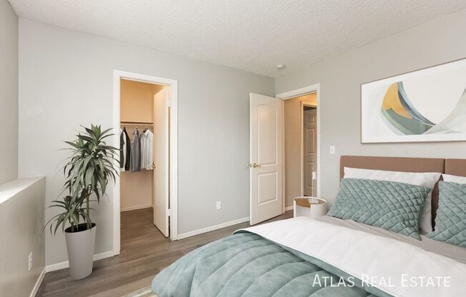5541 BONITA VLG RD