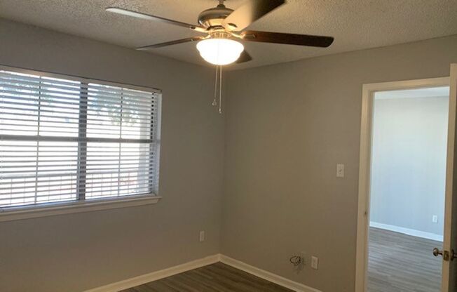 1 bed, 1 bath, 524 sqft, $929