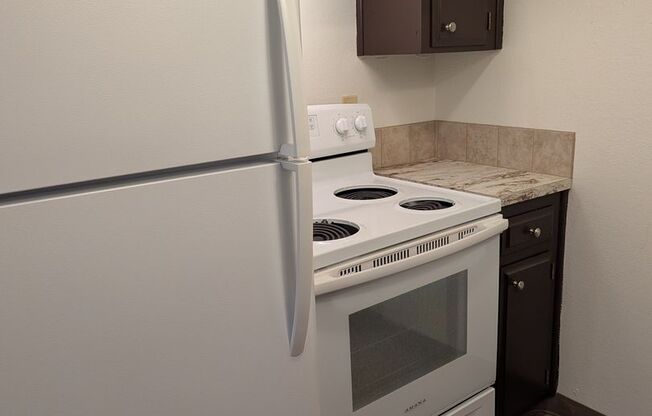 1 bed, 1 bath, $1,050, Unit Anita 3584