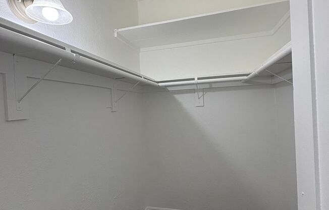 Studio, 1 bath, 500 sqft, $1,550, Unit Unit 109