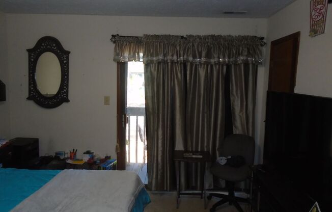 2 beds, 2 baths, $850