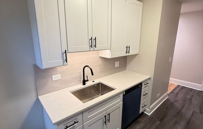 6428-6432 N Richmond