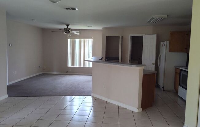 3 beds, 2 baths, $1,700