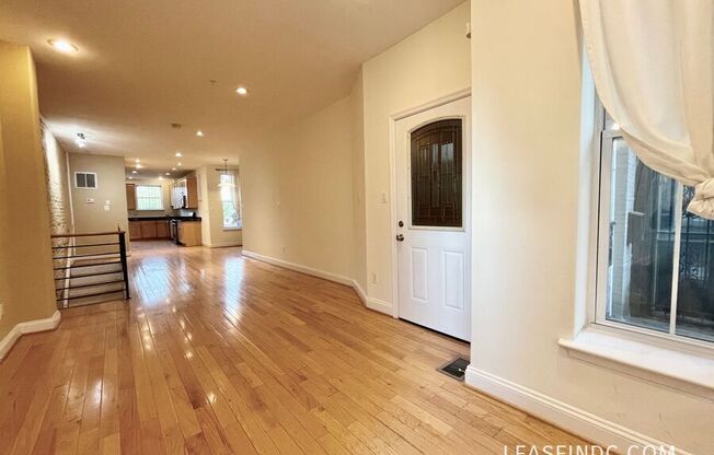 68 V ST NW