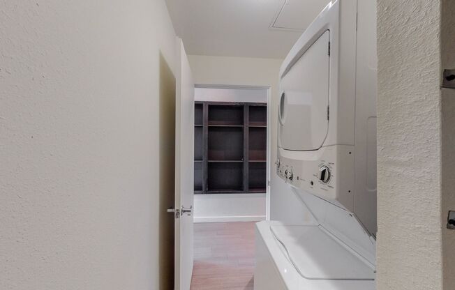 2 beds, 2 baths, 1,233 sqft, $2,365, Unit 227