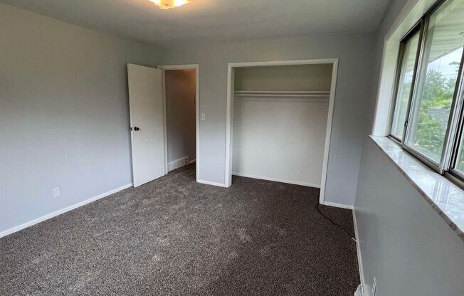 2 beds, 2 baths, $1,295