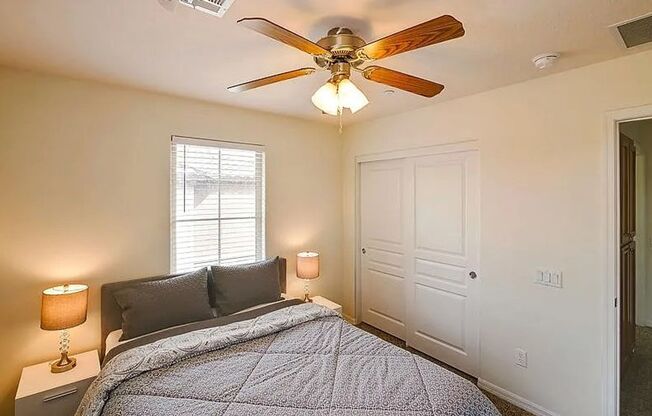 4 beds, 3 baths, $3,220, Unit # 129