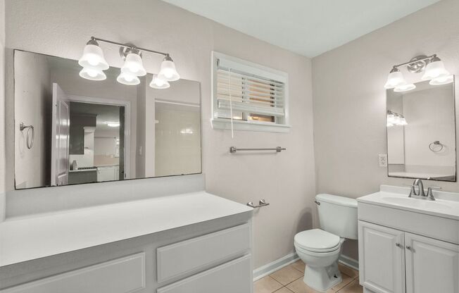 1 bed, 1 bath, 648 sqft, $1,075, Unit #19