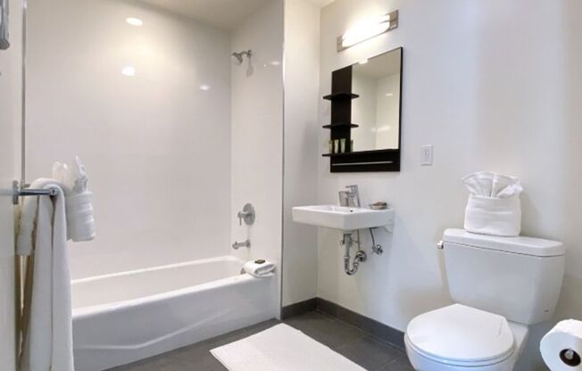 1 bed, 1 bath, $2,695, Unit The Sutherland