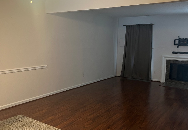 332 WORTHINGTON SQ