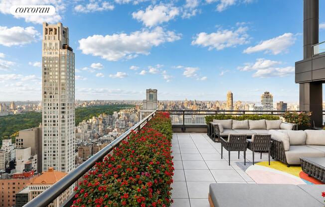 1 bed, 2 baths, 1,208 sqft, $13,500, Unit 22H