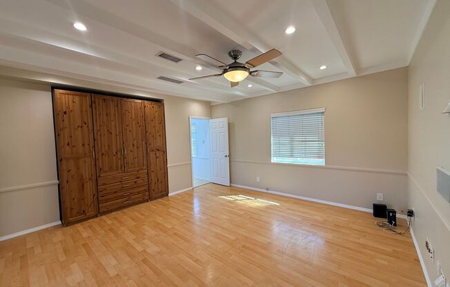 Be the first one to live in this Brand New Studio!