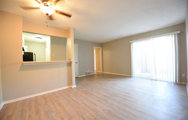 1 bed, 1 bath, 630 sqft, $895, Unit Unit 103