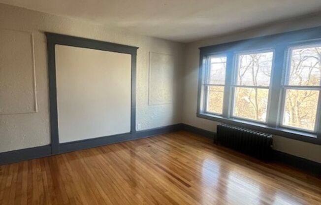 130-132 Belmont Ave