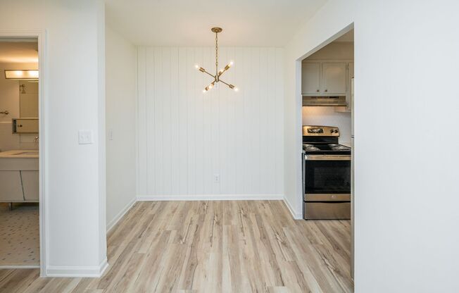 1 bed, 1 bath, 575 sqft, $1,157, Unit 1205-A