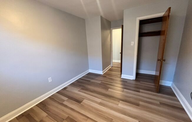 2 beds, 1 bath, 800 sqft, $1,790, Unit 6230 Fifth Ave. #120D