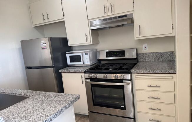 Nicely updated Mequon Condo