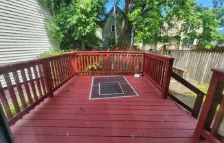 2 beds, 1 bath, $1,650