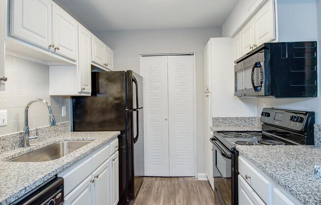 All-electric Kitchen in Ansley B at Madison Landing at Research Park Apartments in Madison, AL