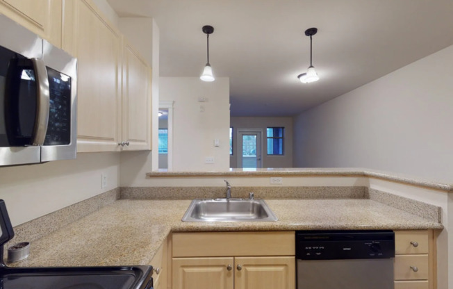 Trinity 43rd Apartments