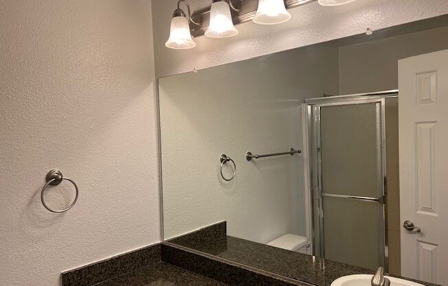 2 beds, 2 baths, 850 sqft, $2,955, Unit 839-05