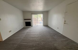 1 bed, 1 bath, 660 sqft, $1,000, Unit 206