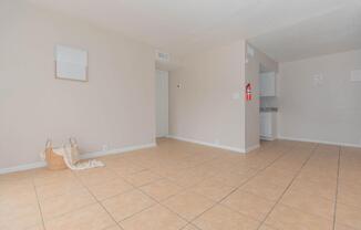 1 bed, 1 bath, 599 sqft, $954