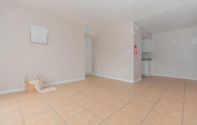 Community Amenities - Southern Oaks Apartments - Houston, TX