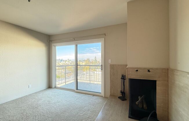 Adams Point Condo with Sweeping Views