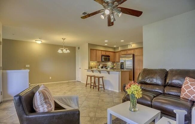 Point Loma - Furnished 2bd/2ba Condo with Resort Style Amenities!