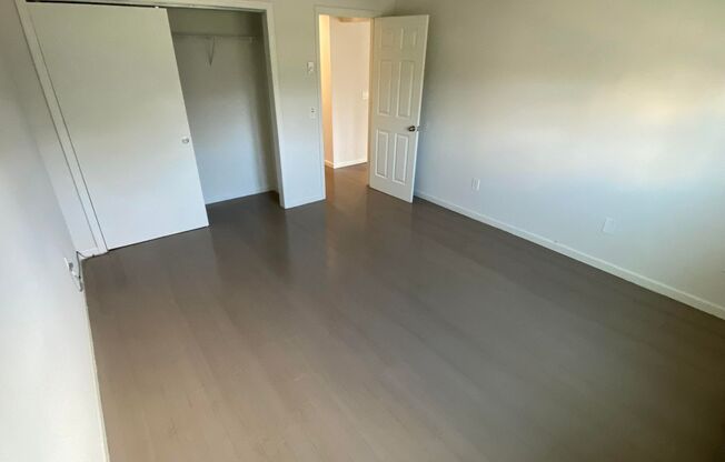 1 bed, 1 bath, 566 sqft, $2,375, Unit B4