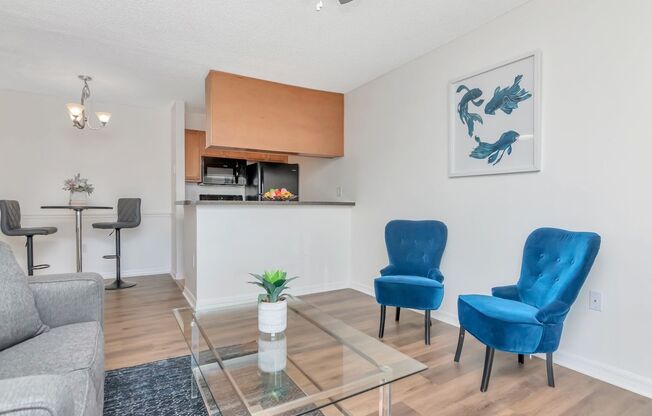 1/1 Condo in Heart of Brandon & Brandon HCA Hospital