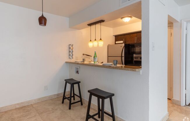 1 bed, 1 bath, 590 sqft, $999, Unit 1031