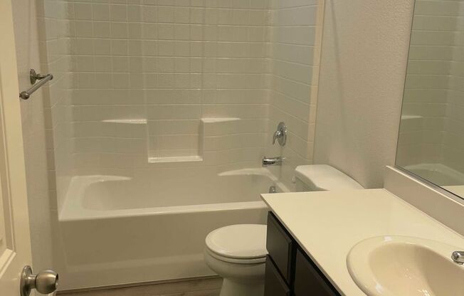 New Home!Vacant- Must Apply to schedule viewing