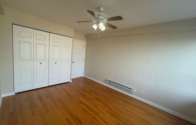 1 bed, 1 bath, 700 sqft, $2,000, Unit 418-1211