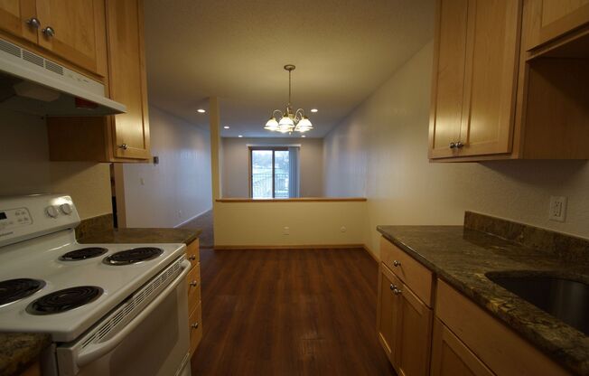 1 bed, 1 bath, $1,374, Unit 419