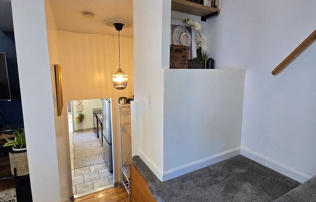 2 beds, 2 baths, $2,350