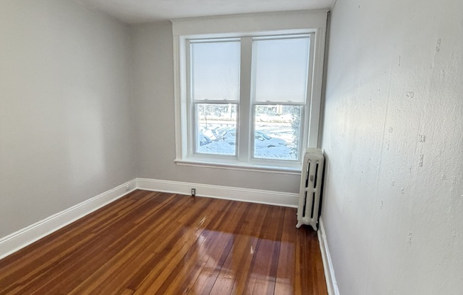 1116 COMMONWEALTH AVE