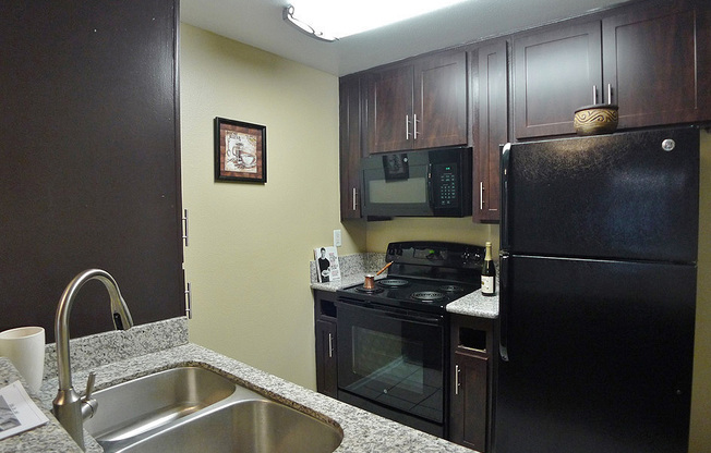 1 bed, 1 bath, 660 sqft, $1,995, Unit 213