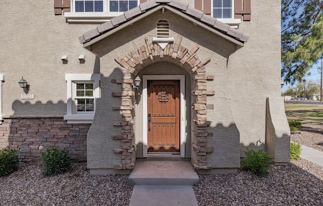 Newly updated townhouse with 2 car garage!