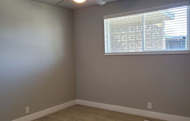 2 beds, 1 bath, 800 sqft, $1,395, Unit #16
