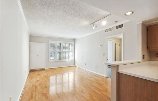 1 bed, 1 bath, $1,795, Unit # 1606