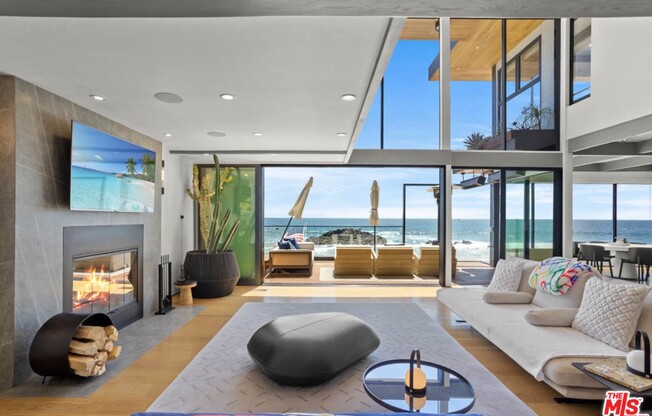 24958 Malibu Rd