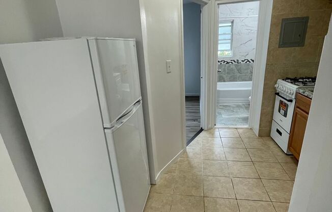 1 bed, 1 bath, $1,385, Unit 76-A3