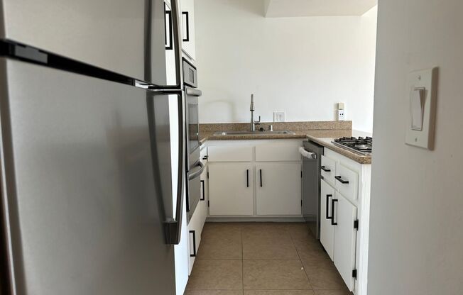 1 bed, 1 bath, 540 sqft, $1,998, Unit 108