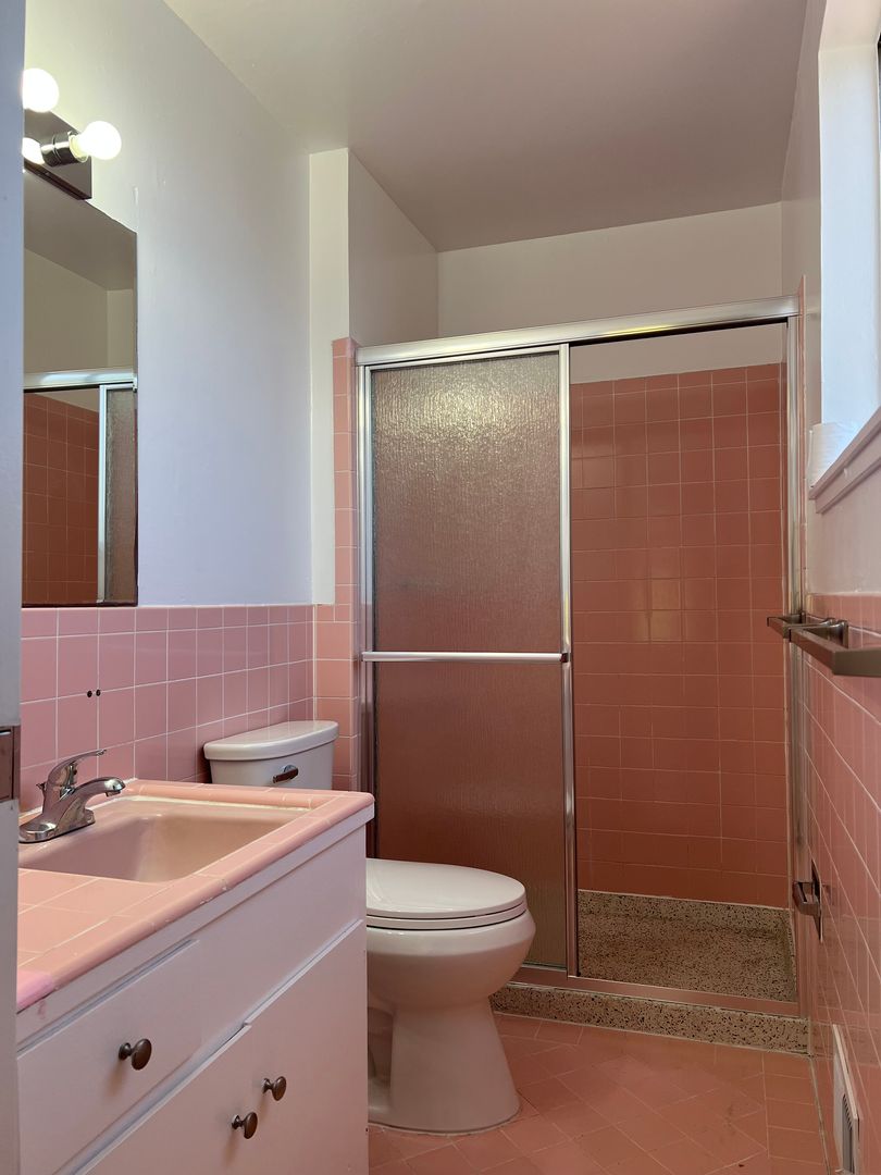 Daly City Home 4Bed 2 Ba