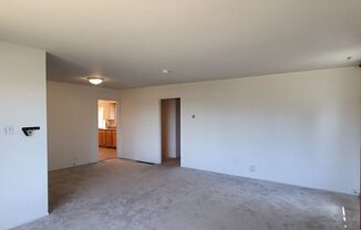 3 beds, 2 baths, $3,700