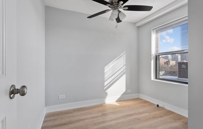 2 beds, 1 bath, 430 sqft, $1,875, Unit 3H