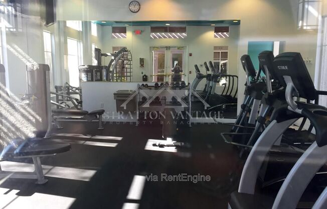 1 bed, 1 bath, 692 sqft, $1,140, Unit 367